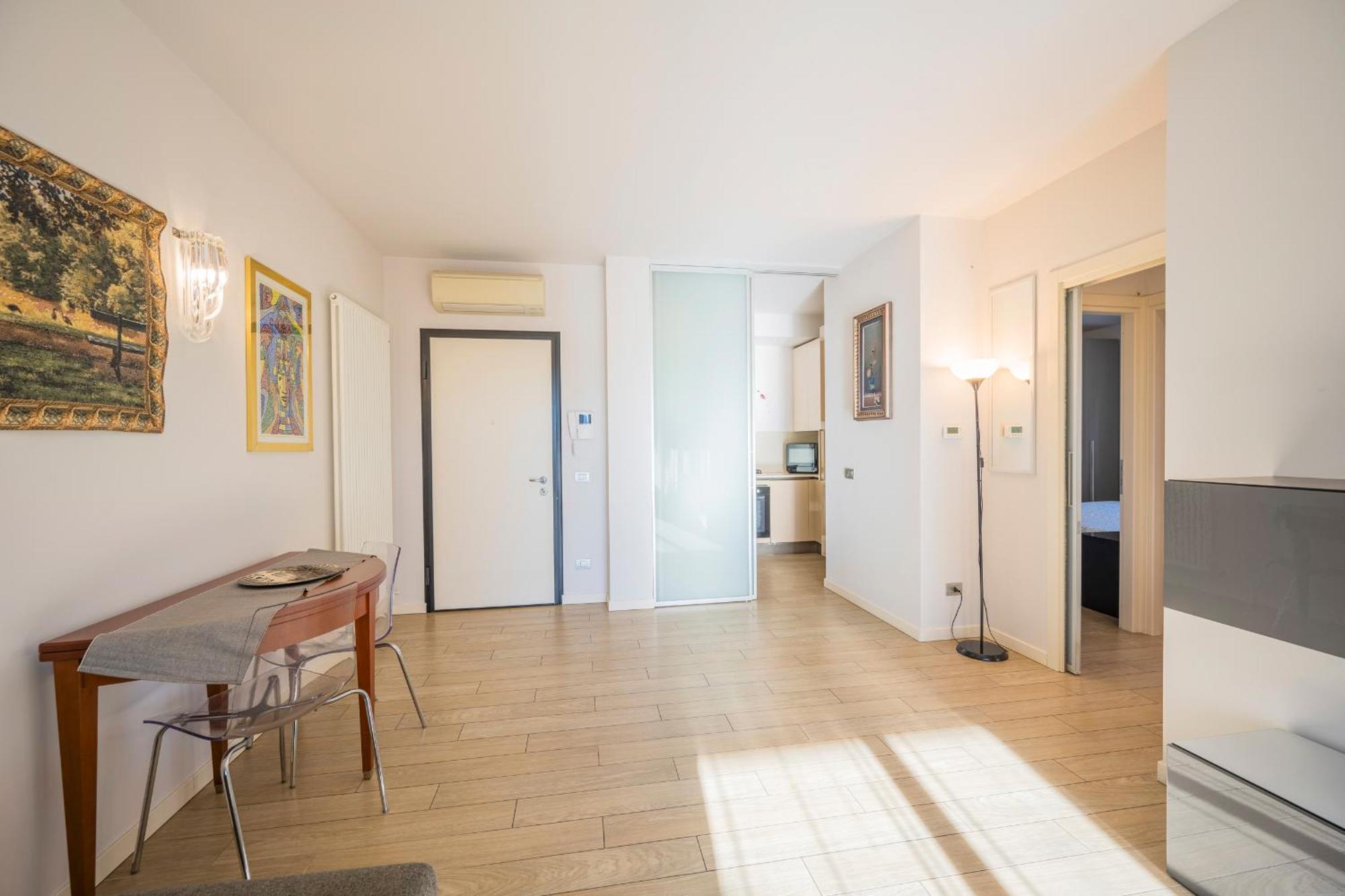 Balbi8 Apartment Parma Exterior photo